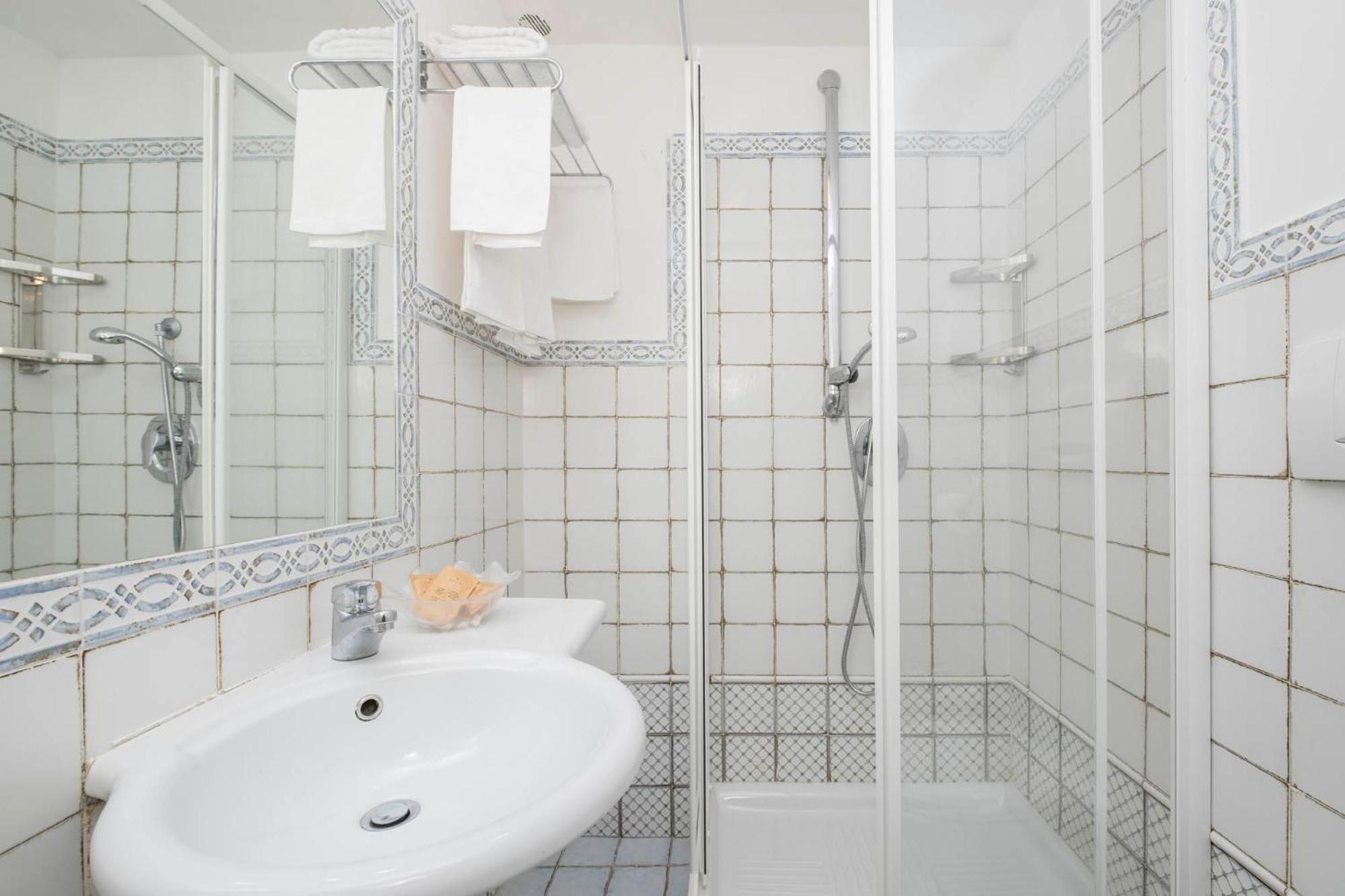 Hotel Del Sole Santa Marinella Chambre photo